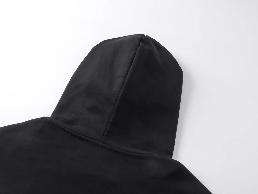【 . Quality】BALENCI*GA/ .24SS B . ， Y ， 。 . Authentic ， ！ ZP 。 460 ， . ， ，。 。 ， ， 。 。 OS . Same Style ：BL 238936 ：Black Size：XS S M L